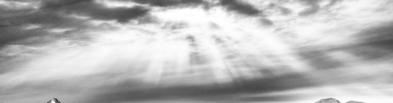 Спутниковая климатология облаков в 2007 году над шпицбергеном в связи с условиями атмосферной циркуляции (The satellite cloud climatology in 2007 above svalbard in relation to atmospheric circulation conditions)