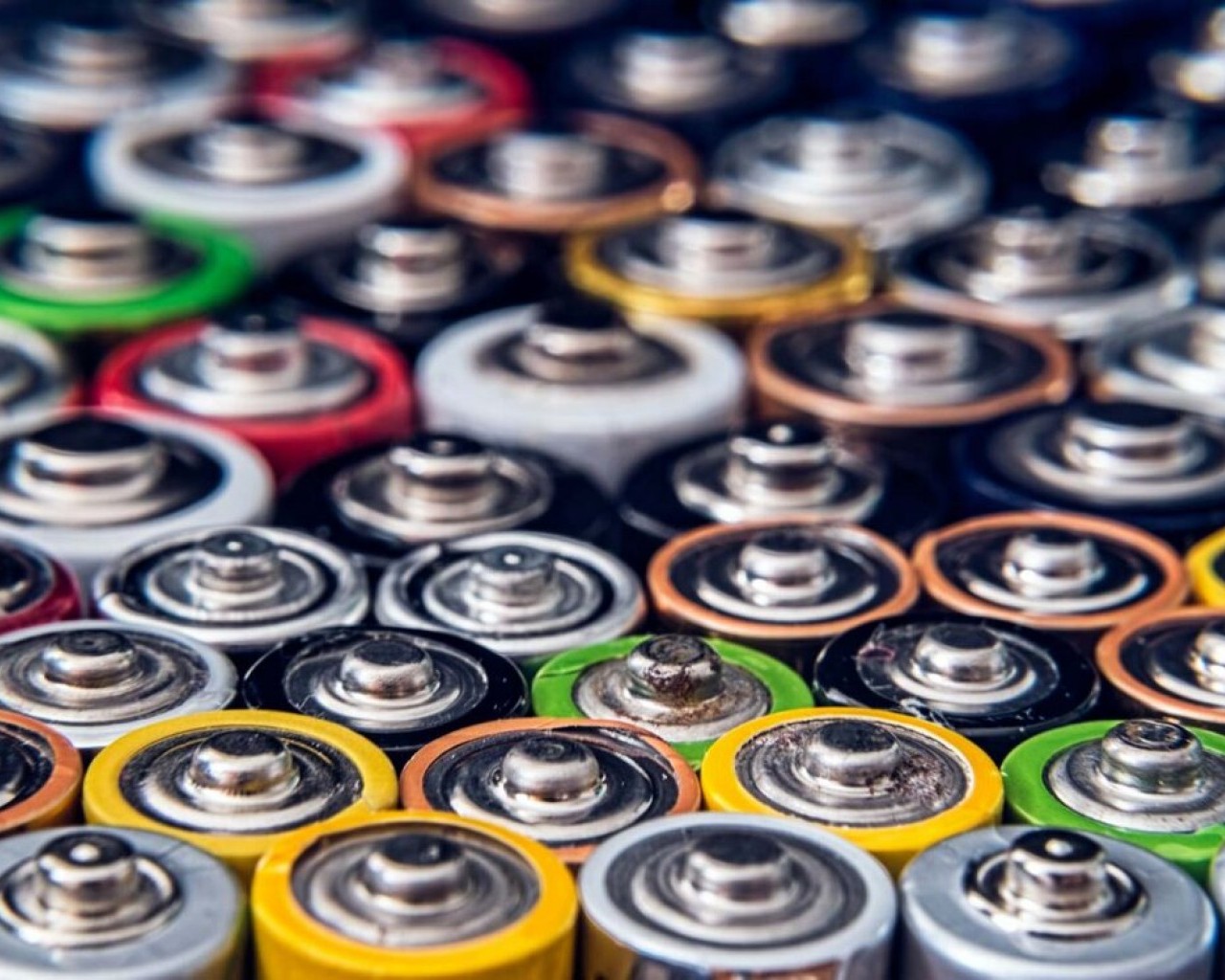 Переработка батареек и аккумуляторов - что делать с использованными батарейками