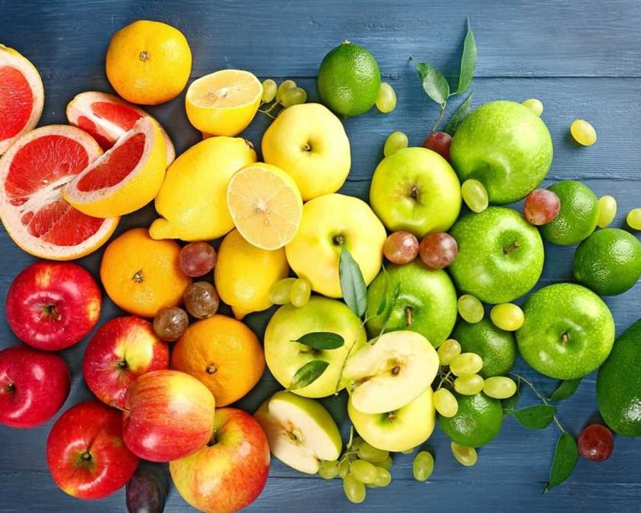 Исследования показали, что потребление свежих фруктов помогает укрепить иммунитет, улучшить пищеварение, а также предотвратить возникновение серьезных заболеваний и преждевременное старение