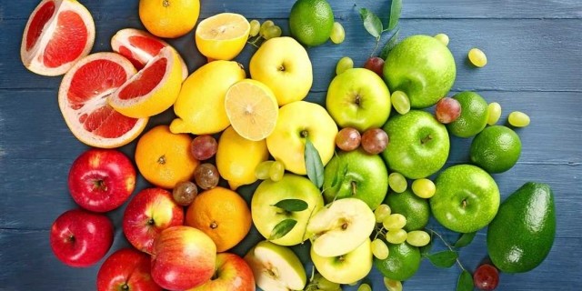 Исследования показали, что потребление свежих фруктов помогает укрепить иммунитет, улучшить пищеварение, а также предотвратить возникновение серьезных заболеваний и преждевременное старение